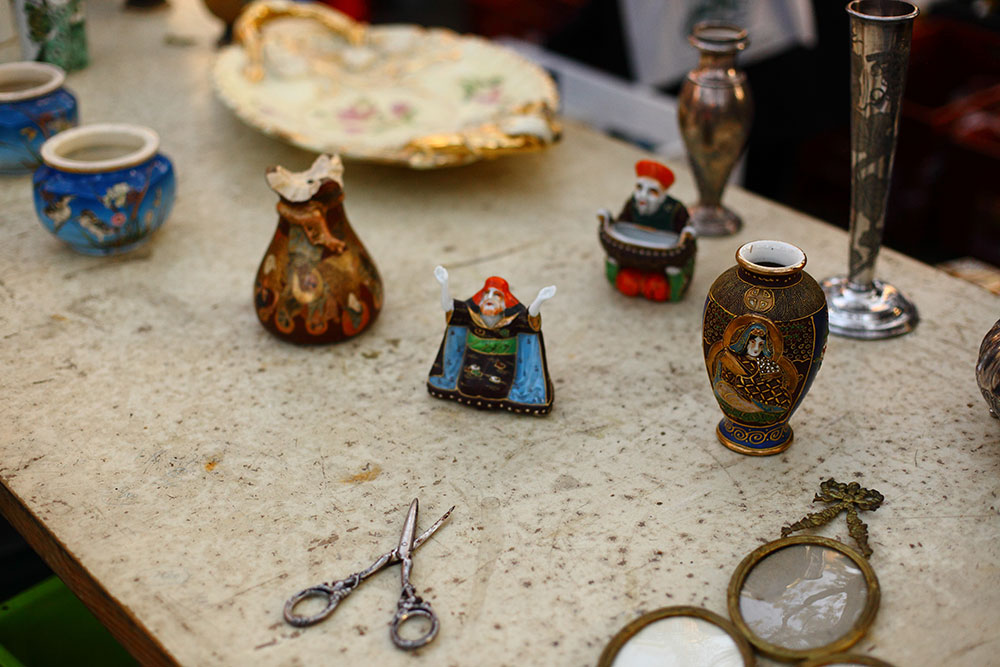 Paris Flea Markets - Puces de Vanves 27