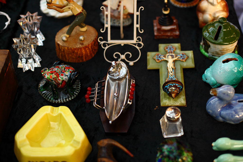 Paris Flea Markets - Puces de Vanves 29