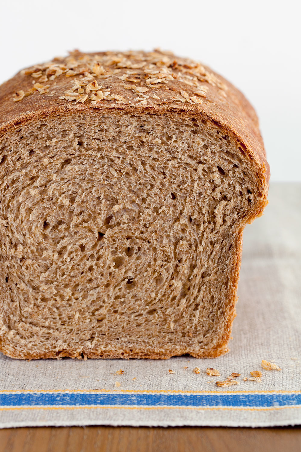 Oatmeal Sandwich Bread 2